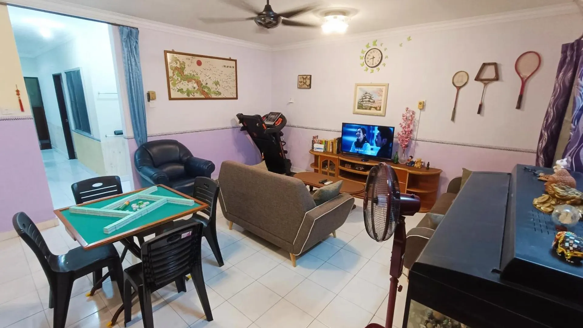 Επικοινωνία με το Kota 3Br Townhouse 5 Pax - Tvbox/Mahjong/Jonker